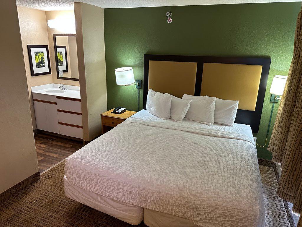 Red Roof Inn Саутфилд Экстерьер фото