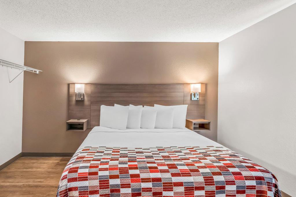 Red Roof Inn Саутфилд Экстерьер фото